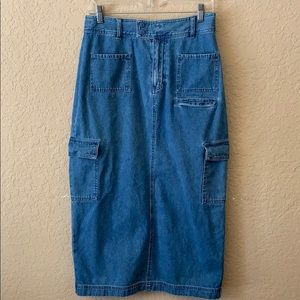 Khakis International Design Skirt